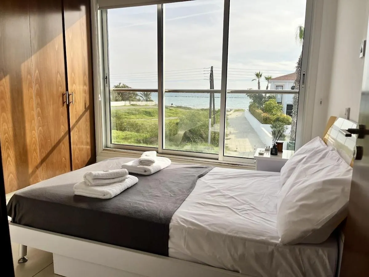 Luxury Villa Azure Larnaca